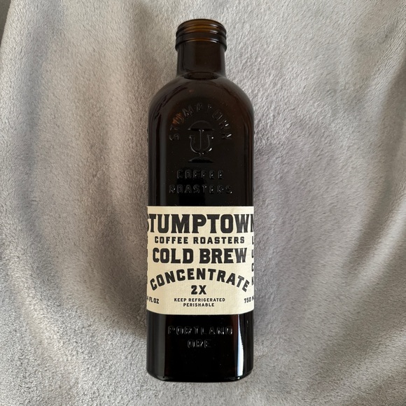 Stumptown Cold Brew Coffee Bottles (Set of 3) - Picture 3 of 7